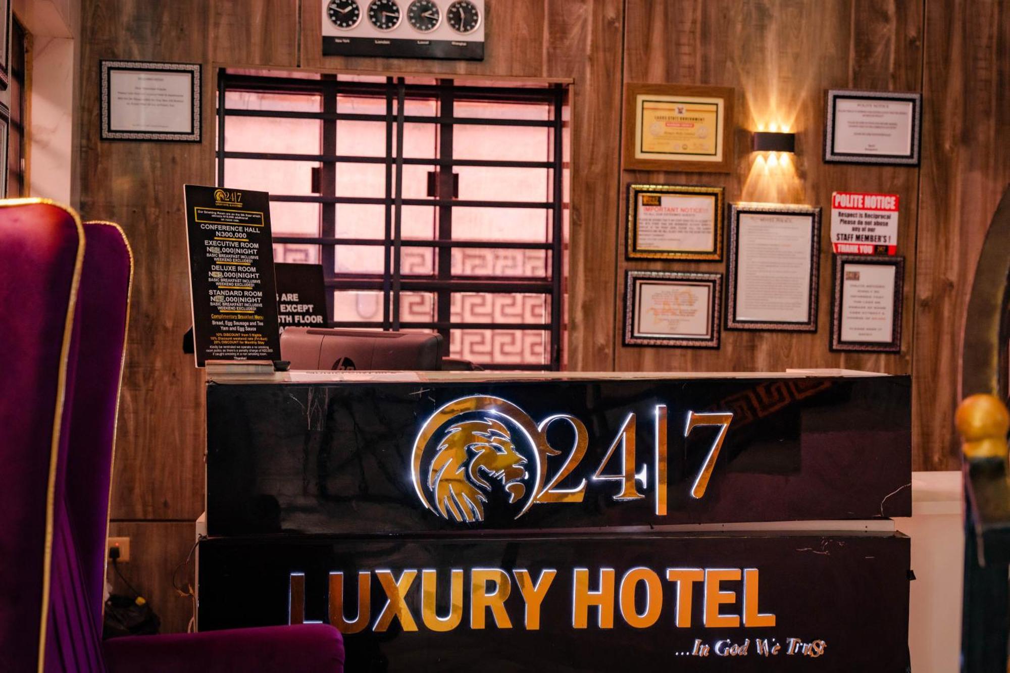 247 Luxury Hotel Lekki Luaran gambar